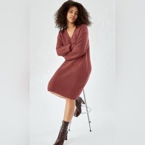 Aritzia Wilfred Seville 100% Merino Wool Knit Dress Size XS In Pink Rose